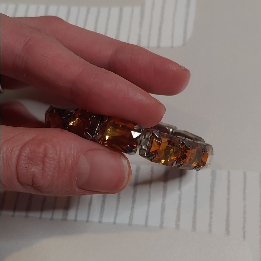 Topaz Rhinestone Bracelet - Picture 4 of 5